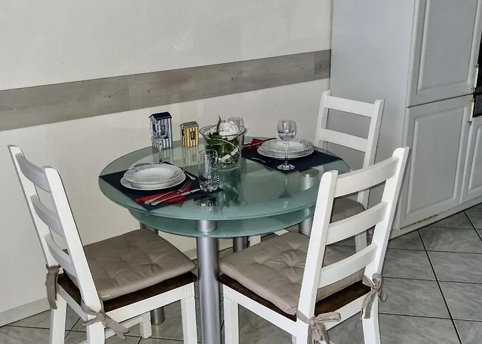 Strandnah Haus Sonnenstrahl Dorum-neufeld Hund Terrasse Parkplatz Apartment *