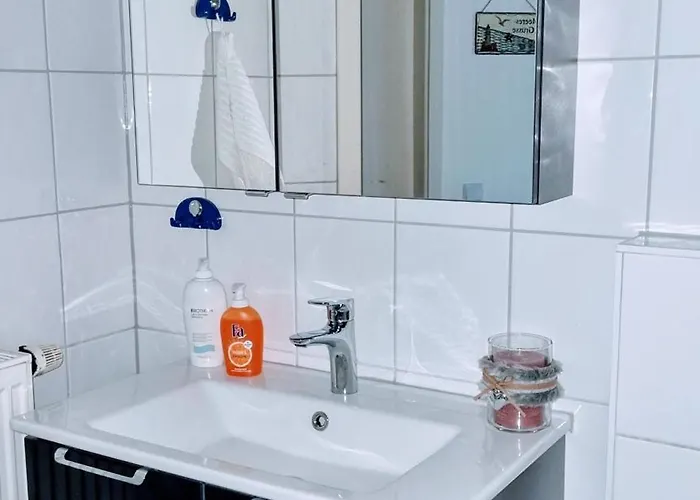 Apartman Strandnah Haus Sonnenstrahl Dorum-neufeld Wlan Terrasse Parkplatz Wurster Nordseeküste